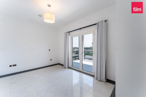4 bedrooms Villa in Dubai, UAE No. 167144 12