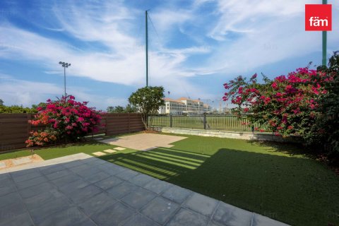 4 bedrooms Villa in Dubai, UAE No. 167144 23