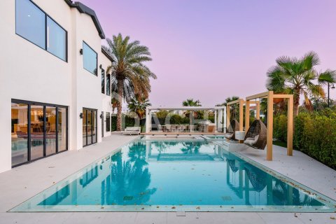 5 bedrooms Villa in Jumeirah Islands, UAE No. 207789 31