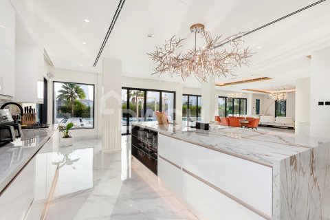 5 bedrooms Villa in Jumeirah Islands, UAE No. 207789 10