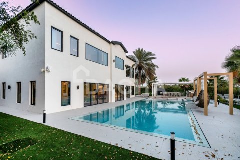 5 bedrooms Villa in Jumeirah Islands, UAE No. 207789 3