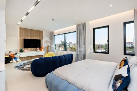 5 bedrooms Villa in Jumeirah Islands, UAE No. 207789 19