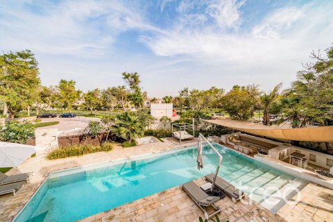 6 bedrooms Villa in Victory Heights, UAE No. 224969 13