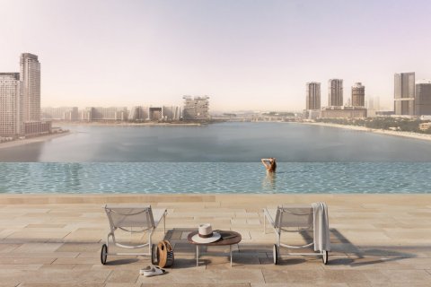 Studio Apartment in Dubai Healthcare City, UAE No. 110710 4