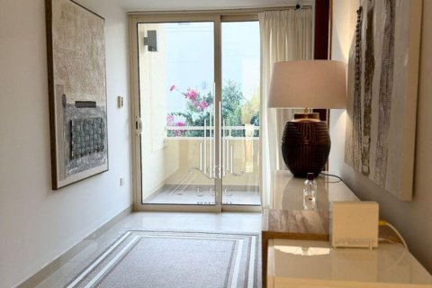 Villa de 4 chambres à Khalifa City, UAE No. 42128 10