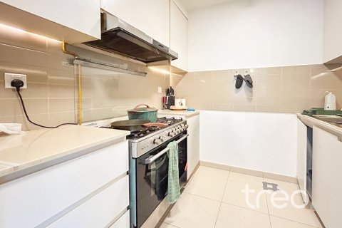 Appartement de 3 chambres à Hayat Boulevard, UAE No. 222738 4