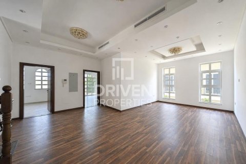 Вилла с 5 спальнями в The Villa, ОАЭ №204637 14