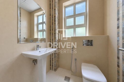 Вилла с 5 спальнями в The Villa, ОАЭ №204637 22