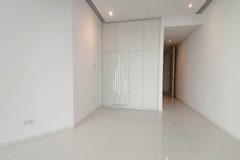 Apartment de 3 dormitorios en Corniche Road, UAE No. 50975 21