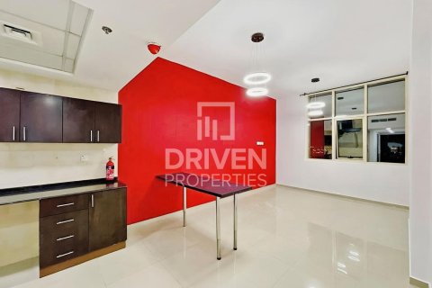 Appartement de 1 chambre à Dubai Sports City, UAE No. 211371 2