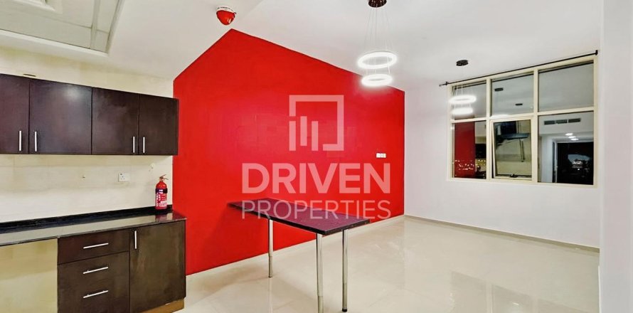 Appartement de 1 chambre à Dubai Sports City, UAE No. 211371