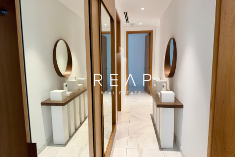 3 bedrooms Apartment in 1 JBR, UAE No. 28935 33