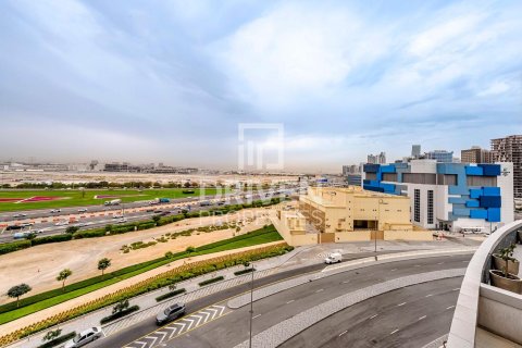 Apartment de 2 dormitorios en Business Bay, UAE No. 199995 3