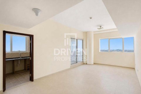 Apartment de 2 dormitorios en City of Arabia, UAE No. 212237 2