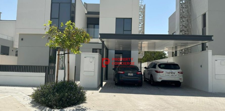 4 bedrooms Villa in Murooj Al Furjan, UAE No. 39737