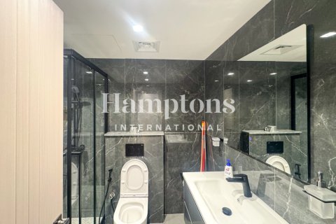 Apartment de 1 dormitorio en The Address Dubai Marina, UAE No. 213414