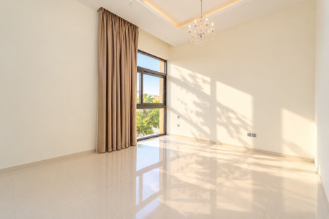 Вилла с 5 спальнями в DAMAC Hills (Akoya by DAMAC), ОАЭ №222683 12