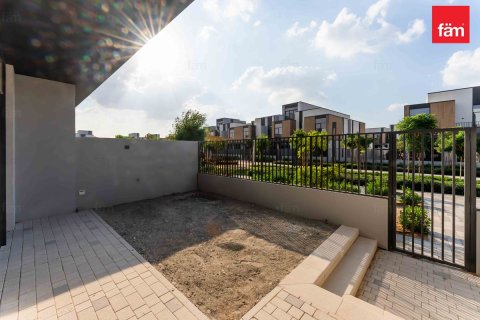 Townhouse de 3 chambres à Dubai, UAE No. 221869 3