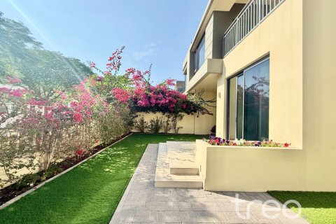 5 bedrooms Townhouse in Dubai Hills Estate, UAE No. 220799 3