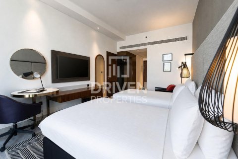 Квартира с 1 спальней в Dolphin Tower, ОАЭ №226006 6