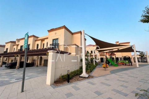 Townhouse de 3 dormitorios en Khalifa City, UAE No. 224238 23