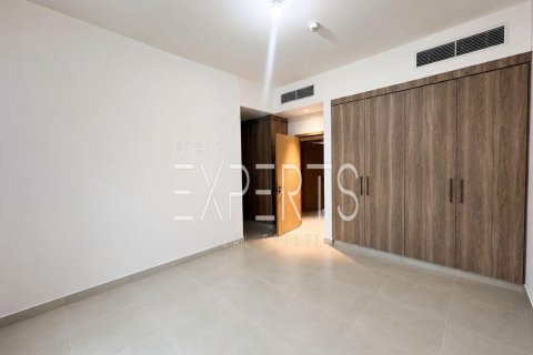 Townhouse de 3 dormitorios en Khalifa City, UAE No. 224238 21