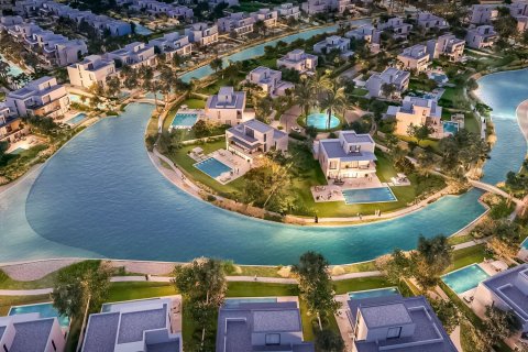 Villa de 5 dormitorios en Dubai, UAE No. 223375 9
