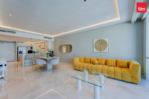 Apartment de 3 dormitorios en Dubai, UAE No. 203325 3
