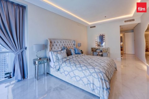 Apartment de 3 dormitorios en Dubai, UAE No. 203325 11