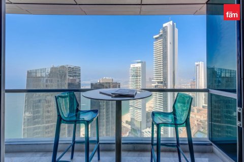 Apartment de 3 dormitorios en Dubai, UAE No. 203325 4