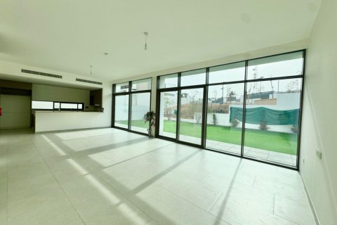 Villa de 5 dormitorios en Al Furjan, UAE No. 197820