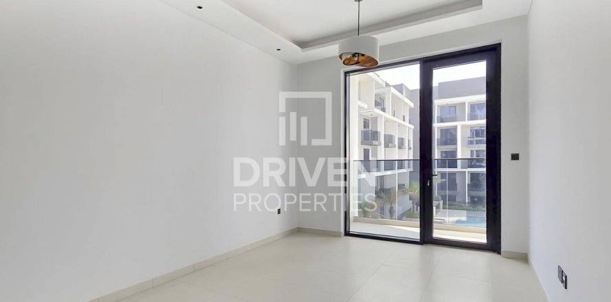 Apartment de 2 dormitorios en District 11, UAE No. 202816