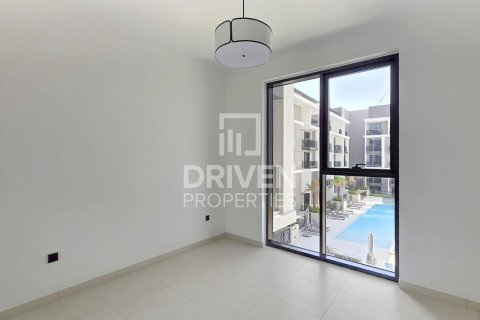 Apartment de 2 dormitorios en District 11, UAE No. 202816 4
