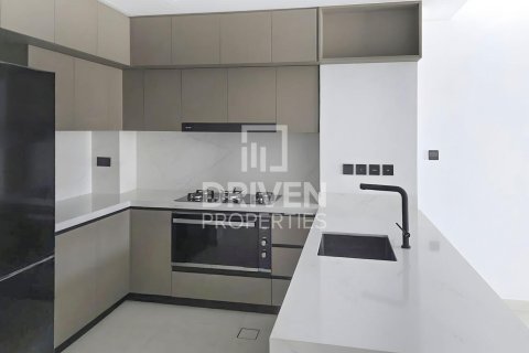 Apartment de 2 dormitorios en District 11, UAE No. 202816 8