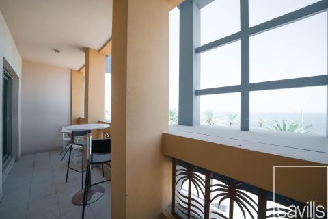 2 bedrooms Apartment in The Crescent, UAE No. 211120 9