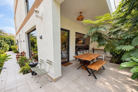 Villa de 4 dormitorios en DAMAC Hills (Akoya by DAMAC), UAE No. 223434 20
