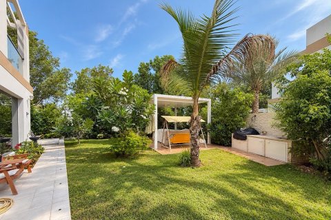 Villa de 4 dormitorios en DAMAC Hills (Akoya by DAMAC), UAE No. 223434 11