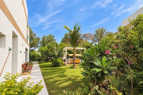 Villa de 4 dormitorios en DAMAC Hills (Akoya by DAMAC), UAE No. 223434