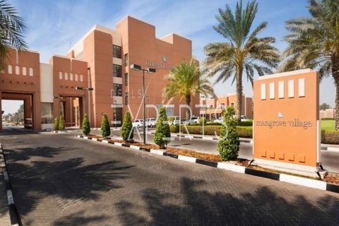 Villa de 5 chambres à Abu Dhabi, UAE No. 224090 2