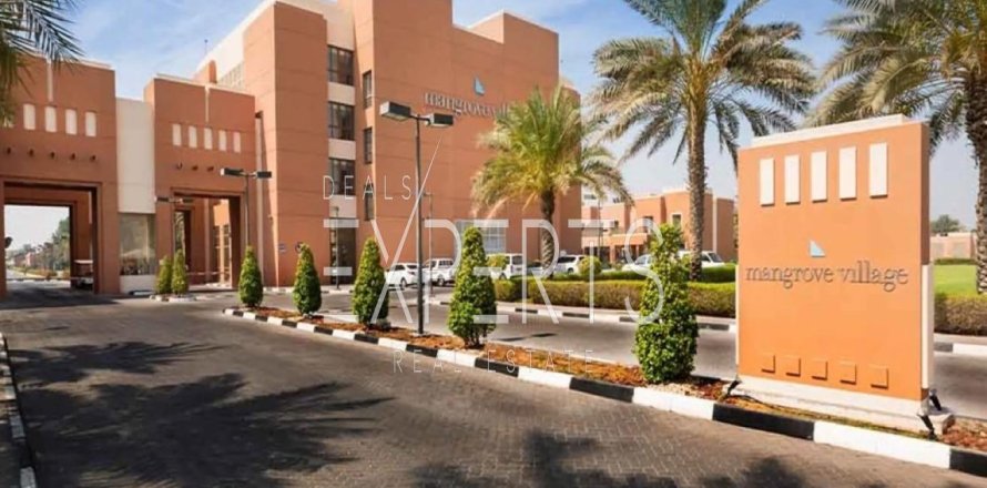 Villa de 5 chambres à Abu Dhabi, UAE No. 224090