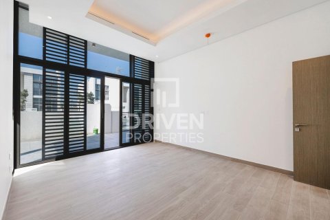 Вилла с 6 спальнями в District One, ОАЭ №211663 10