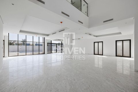 Вилла с 6 спальнями в District One, ОАЭ №211663