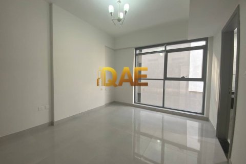 3716.1m² Building in Dubai, UAE No. 4694 18