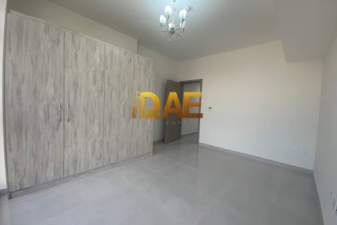 3716.1m² Building in Dubai, UAE No. 4694 20