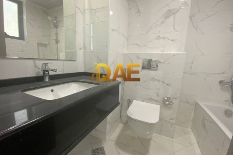 3716.1m² Building in Dubai, UAE No. 4694 28