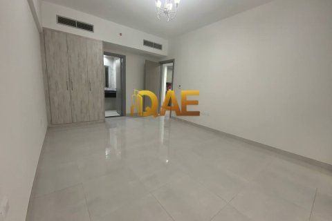 3716.1m² Building in Dubai, UAE No. 4694 7
