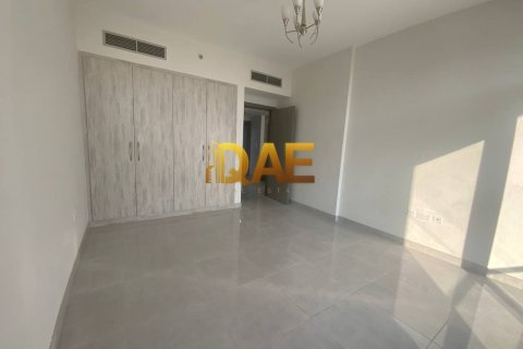 3716.1m² Building in Dubai, UAE No. 4694 16