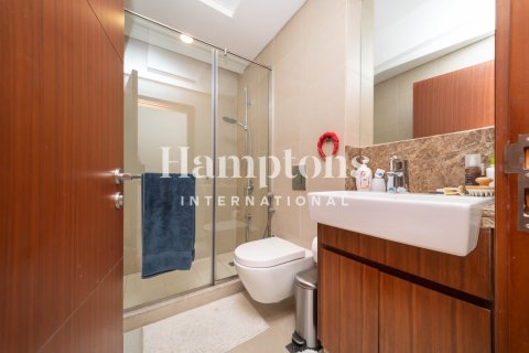 Apartment de 3 dormitorios en The Hills A, UAE No. 223823 24