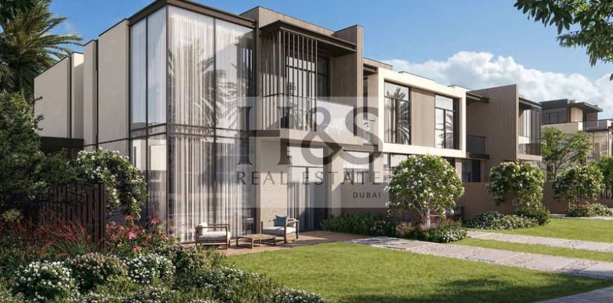 Вилла с 3 спальнями в Dubai Land, ОАЭ №112649
