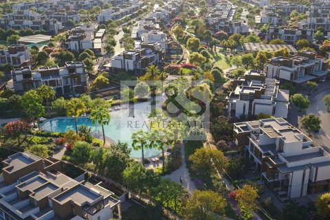 Вилла с 3 спальнями в Dubai Land, ОАЭ №112649 5